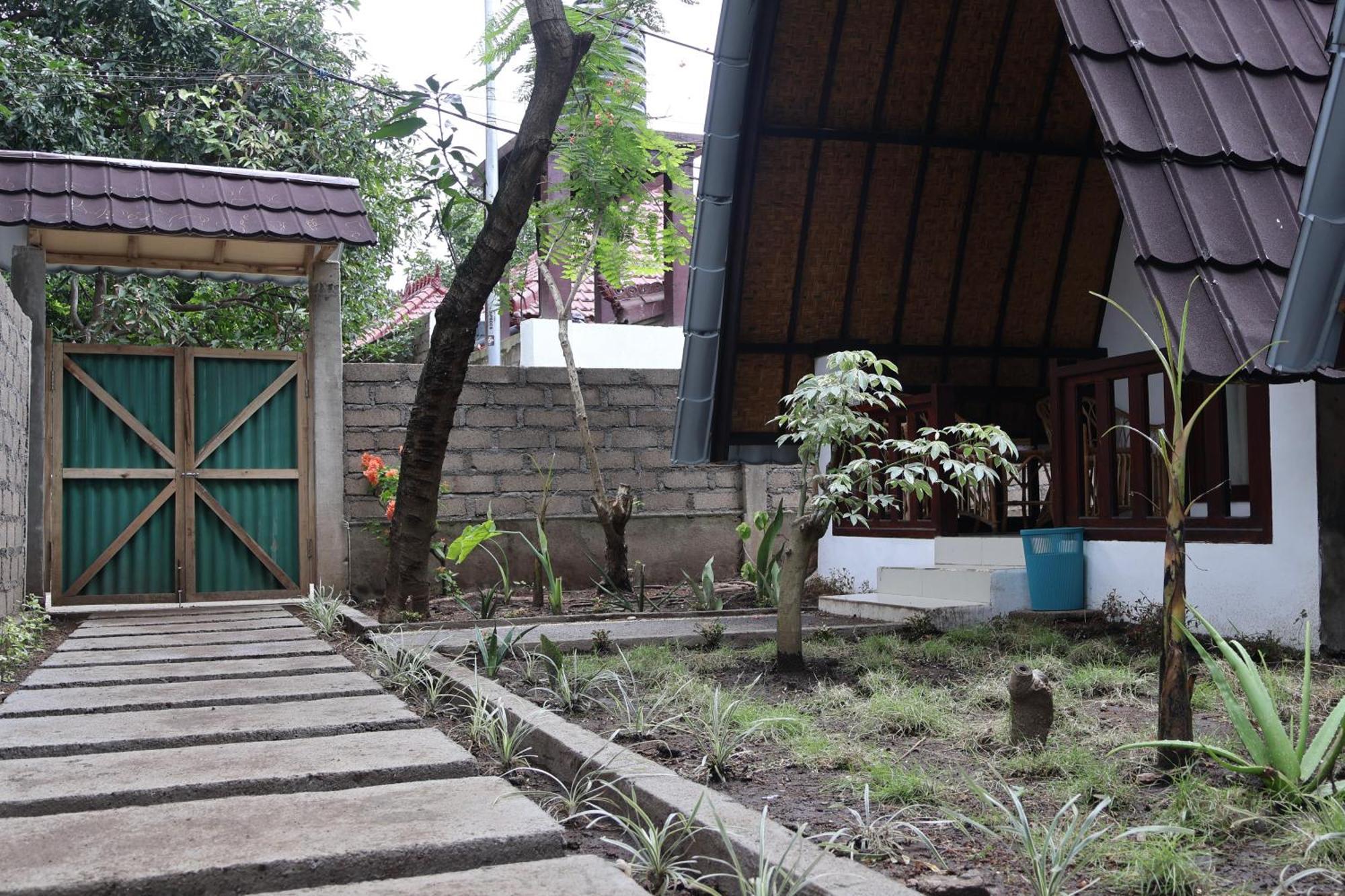Rumah Gemala גילי אייר מראה חיצוני תמונה